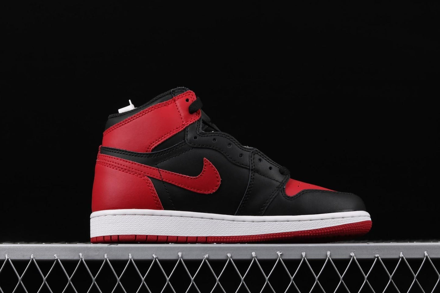 Unisex Air Jordan 1 AJ1 Retro - Banned