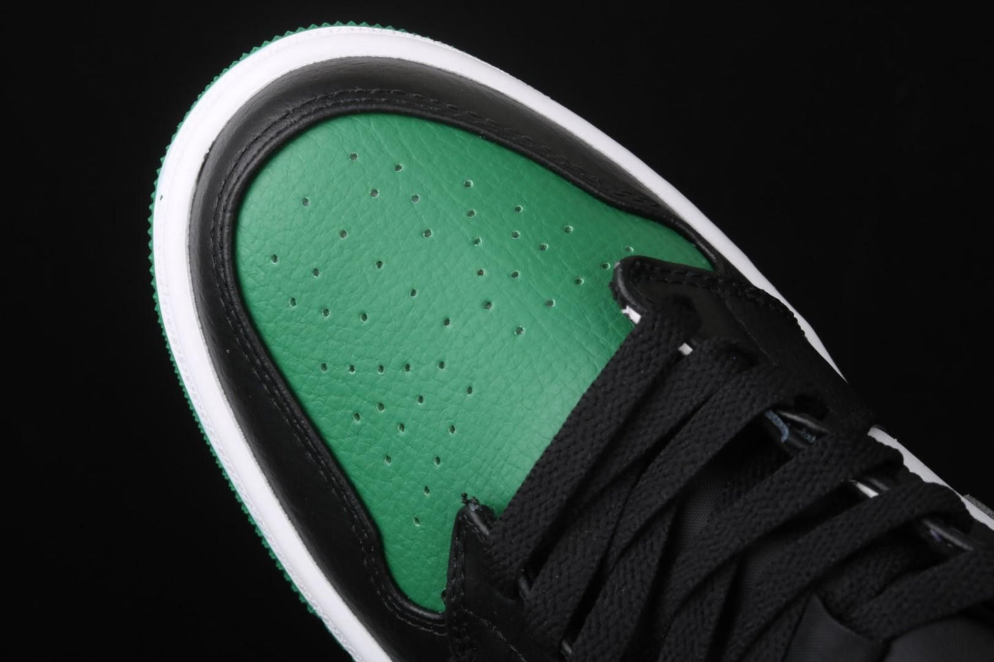 Air Jordan 1 AJ1 Mid – Pine Green