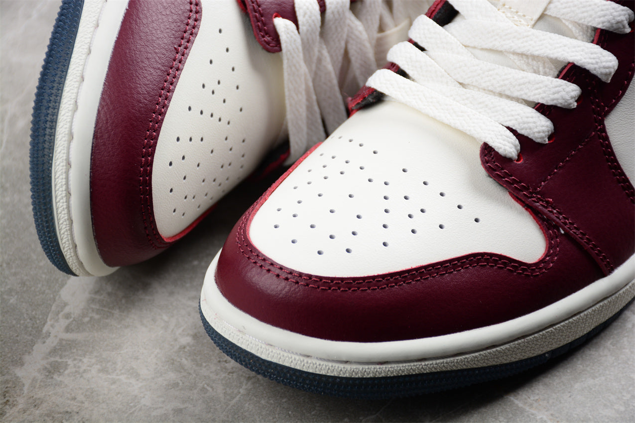 Air Jordan 1 AJ1 Low – Year of the Dragon