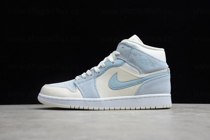 Air Jordan 1 AJ1 Mid SE – Light blue