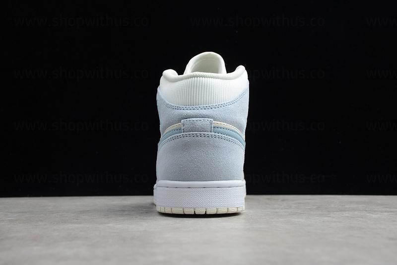 Air Jordan 1 AJ1 Mid SE – Light blue
