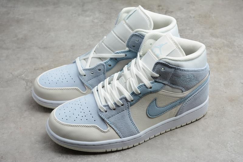 Air Jordan 1 AJ1 Mid SE – Light blue