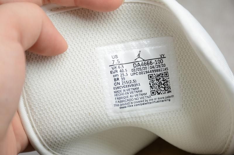 Air Jordan 1 AJ1 Mid SE – Light blue
