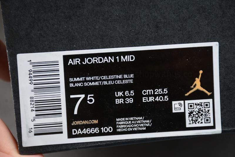 Air Jordan 1 AJ1 Mid SE – Light blue