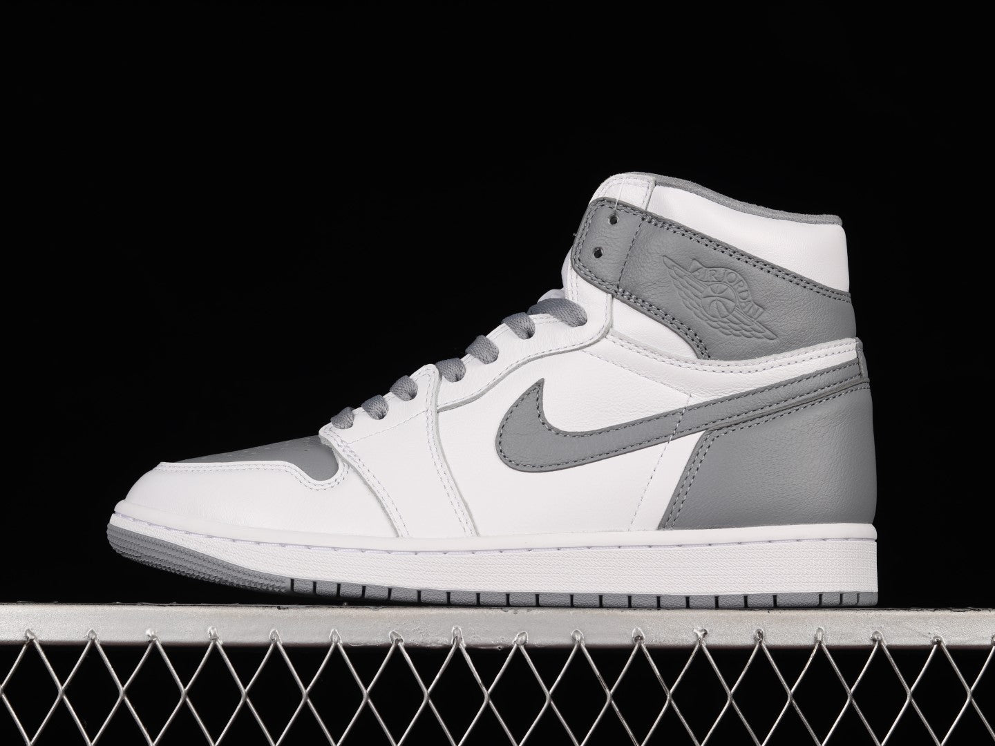 Air Jordan 1 AJ1 Retro High OG - Stealth