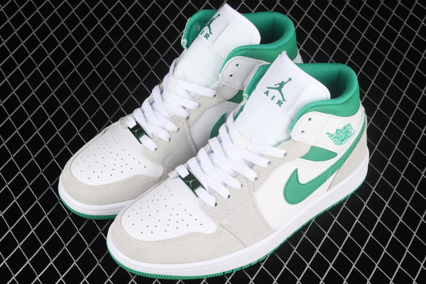 Air Jordan 1 AJ1 Mid – Grey Pine Green