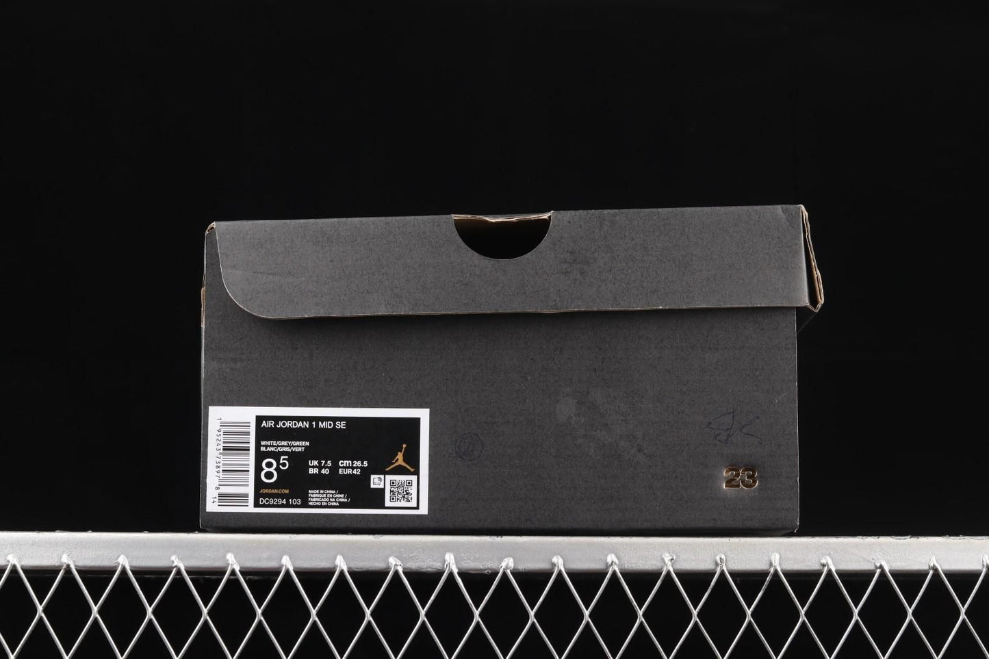 Air Jordan 1 AJ1 Mid – Grey Pine Green