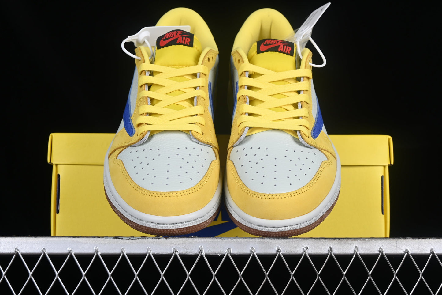 Travis Scott x Air Jordan 1 AJ1 Low – Canary