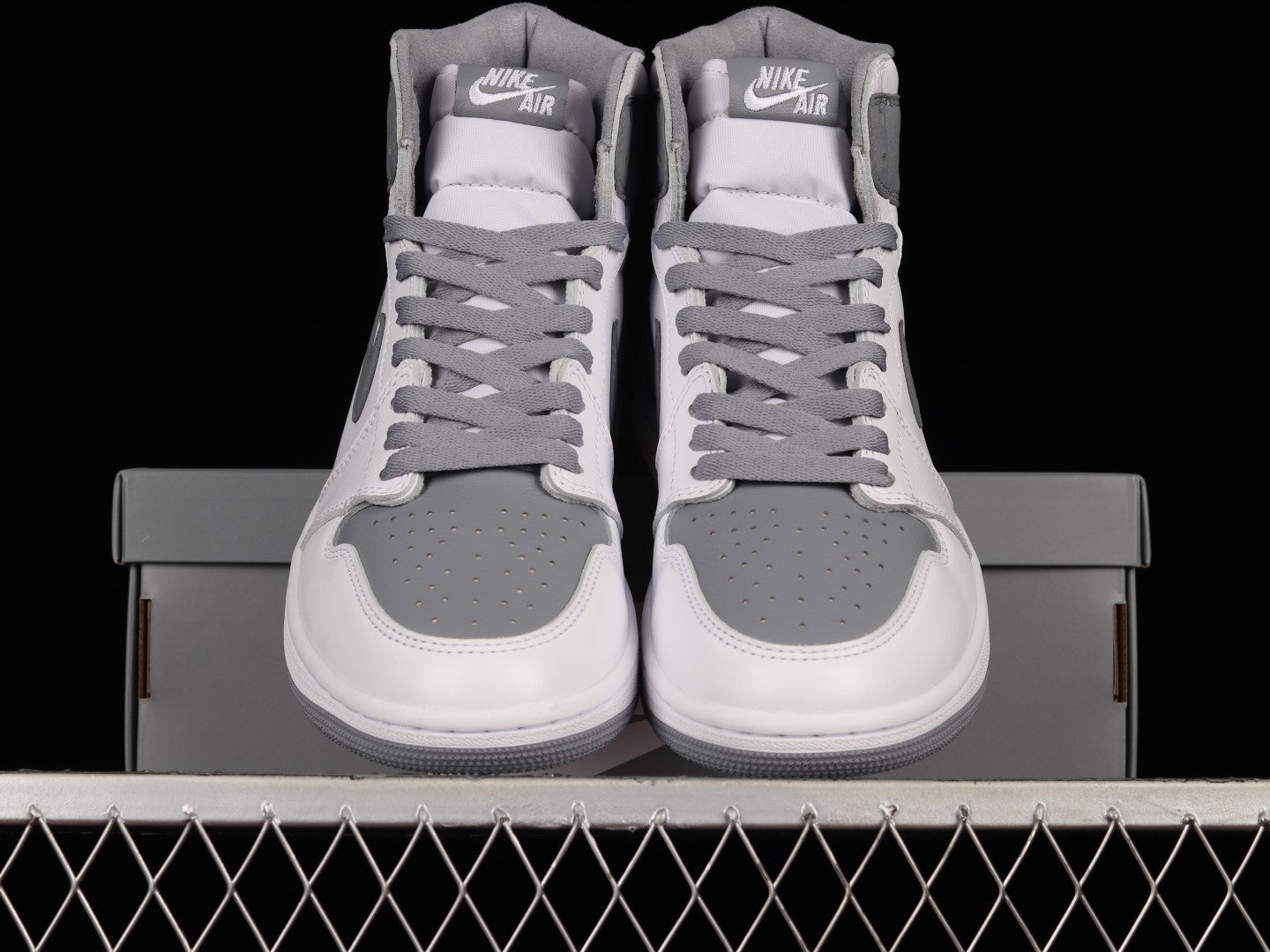 Air Jordan 1 AJ1 Retro High OG - Stealth