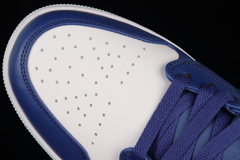 Air Jordan 1 AJ1 Mid – Mystic Navy