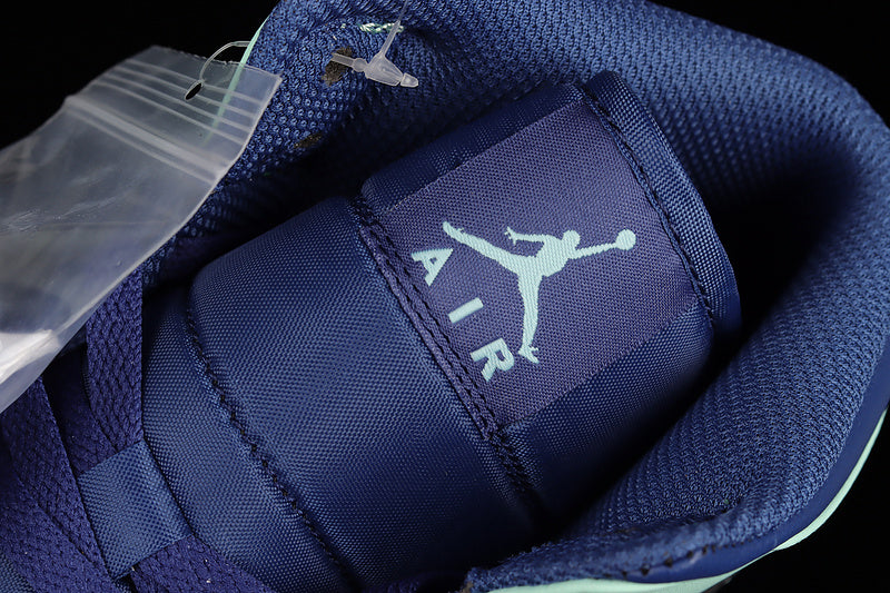 Air Jordan 1 AJ1 Mid – Mystic Navy