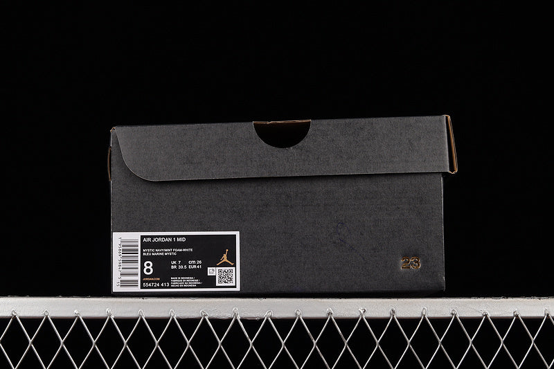 Air Jordan 1 AJ1 Mid – Mystic Navy