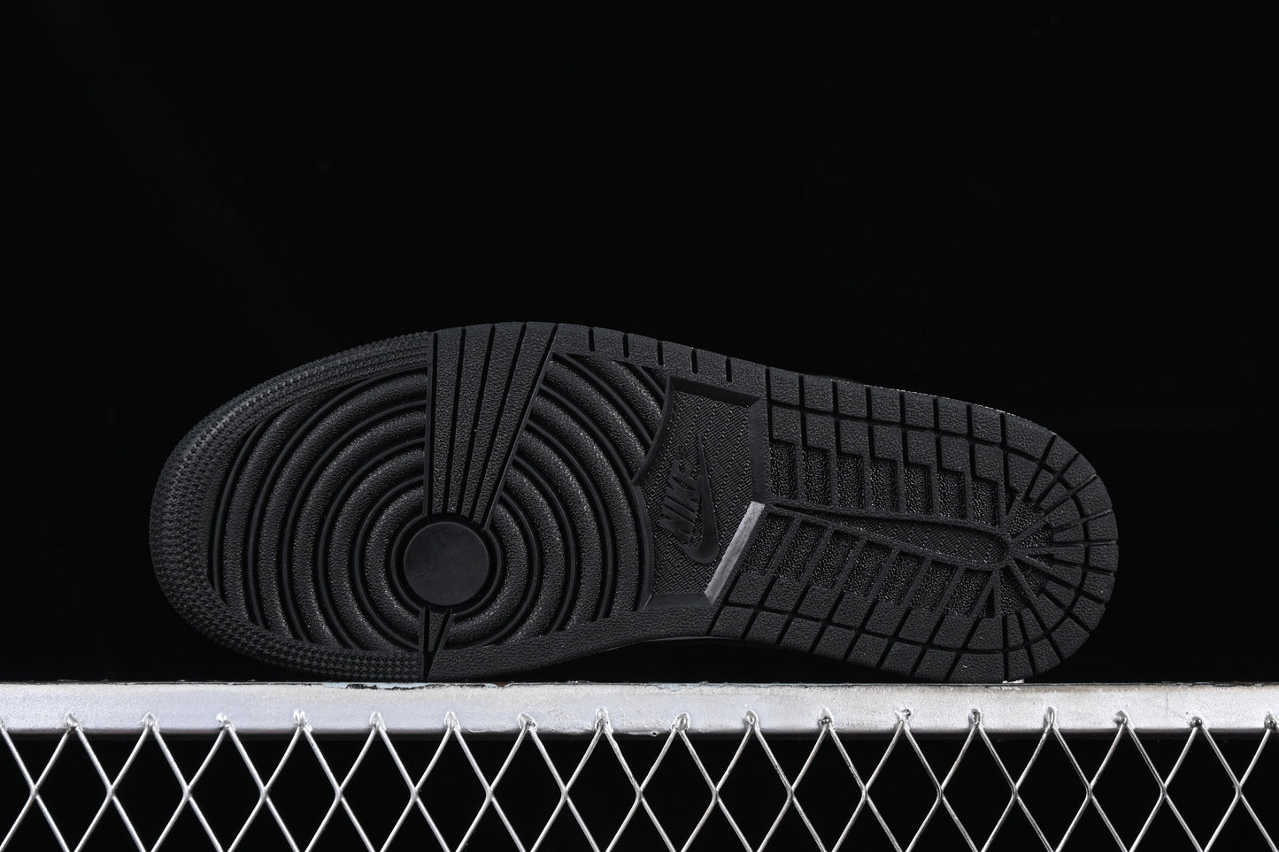 Air Jordan 1 AJ1 Mid – Panda Elephant