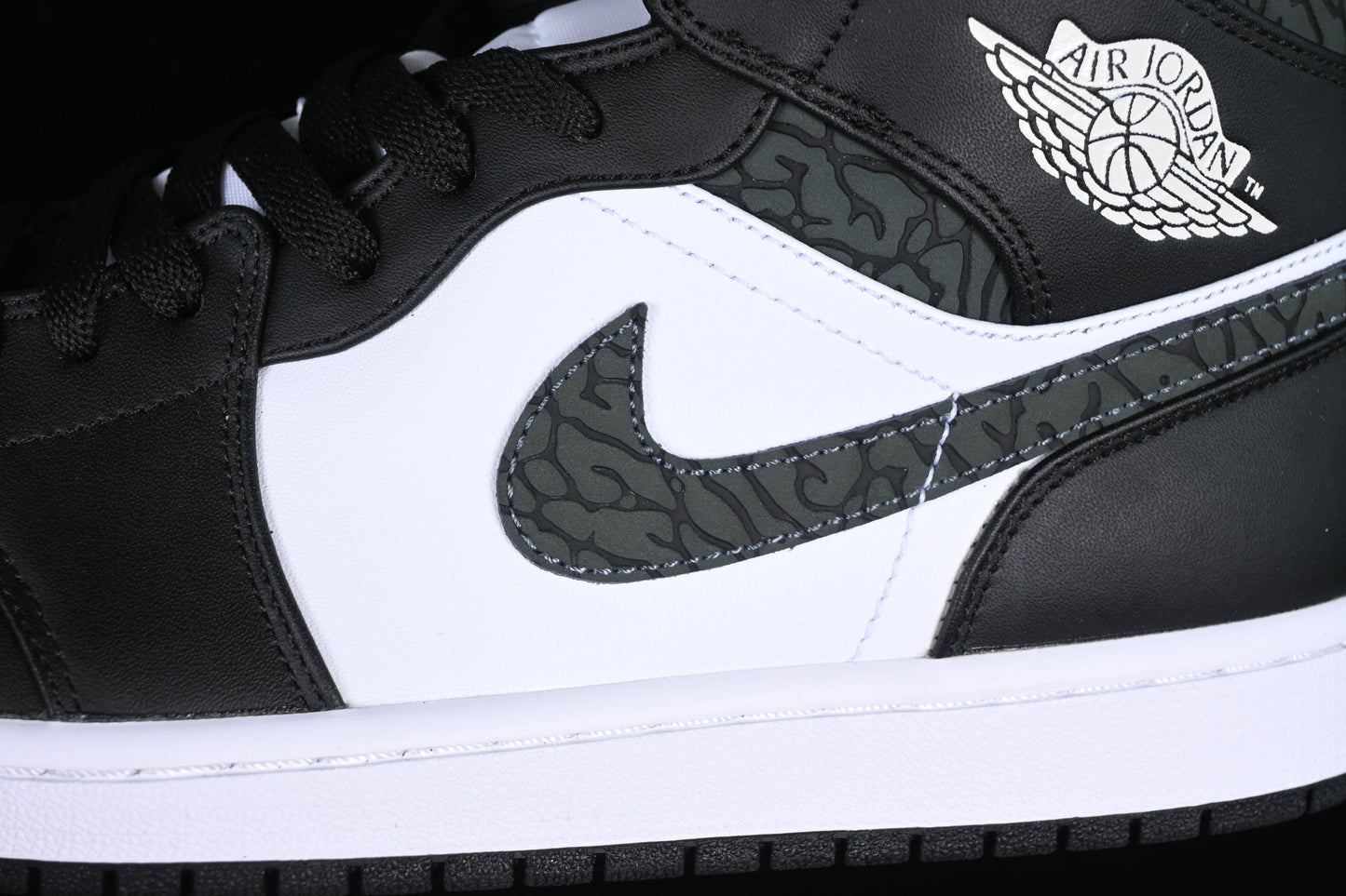 Air Jordan 1 AJ1 Mid – Panda Elephant