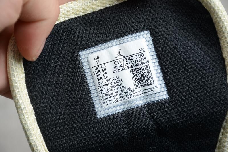 Air Jordan 1 AJ1 Mid SE – Lightbulb