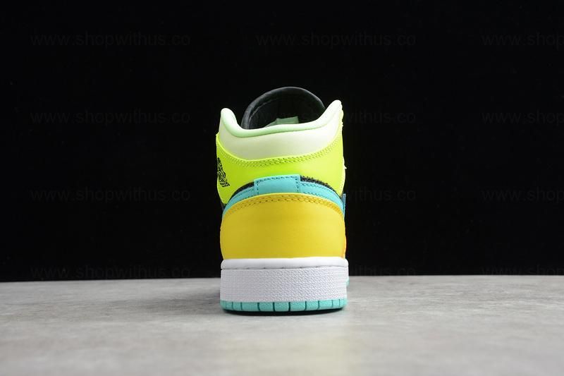 Air Jordan 1 AJ1 Mid SE – Clover