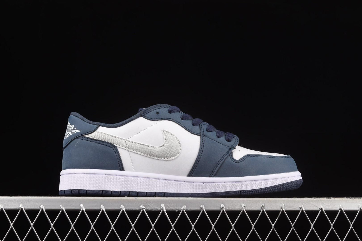 NikeSB x Air Jordan 1 AJ1 Low – Midnight Navy