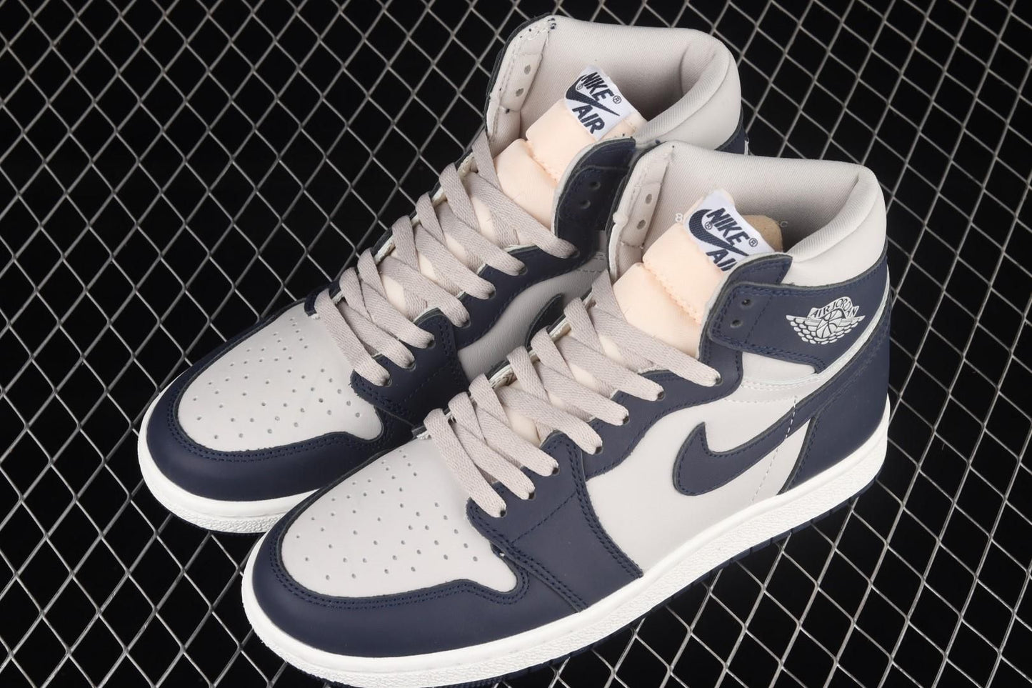 NikeUnisex Air Jordan 1 AJ1 Retro High 85 - Georgetown