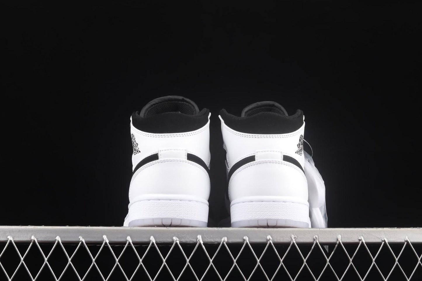 Air Jordan 1 AJ1 Mid – Diamond Shorts