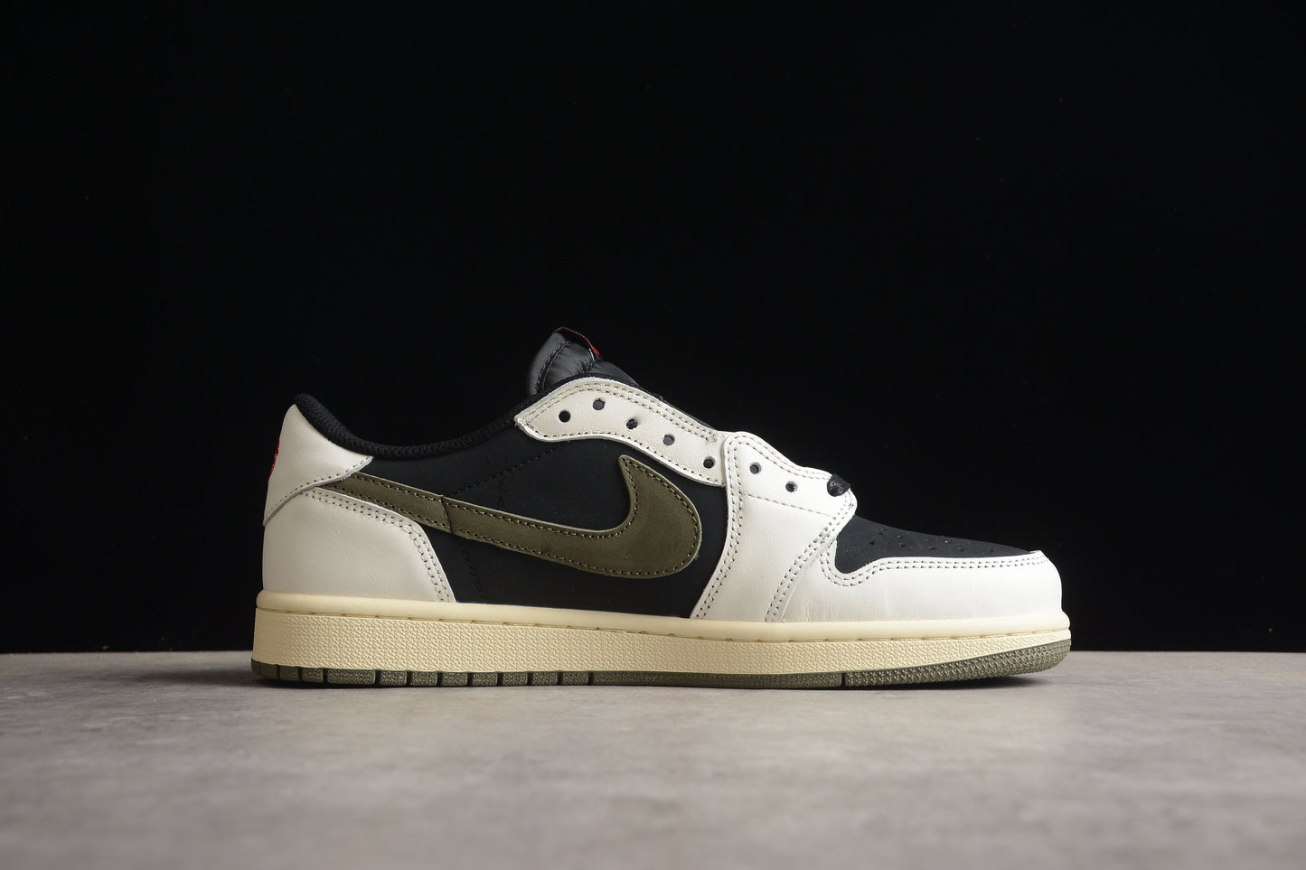 Travis Scott x Air Jordan 1 Low AJ1 – Olive