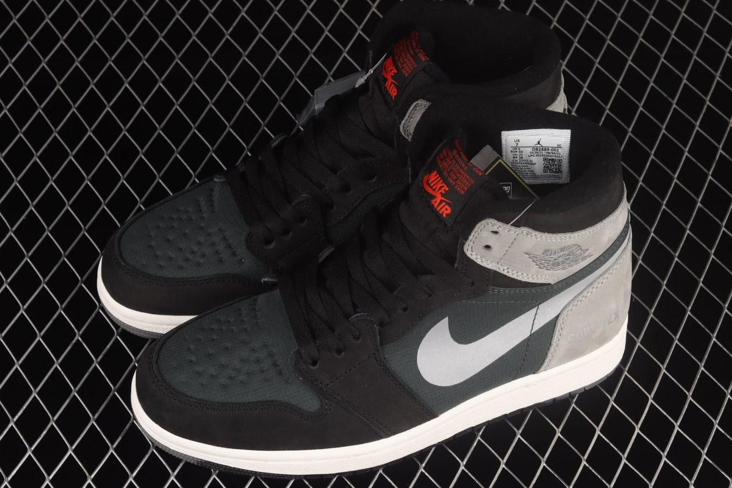 Air Jordan 1 AJ1 Retro High Element Gore-Tex - Black Particle Grey