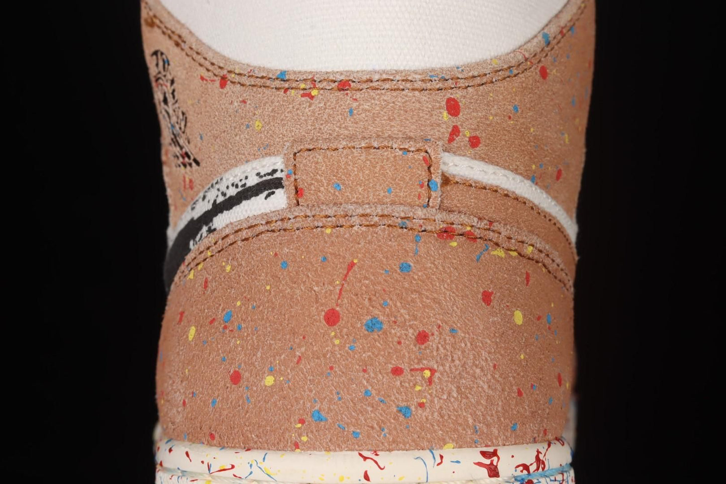 Air Jordan 1 AJ1 Mid – Brushstroke