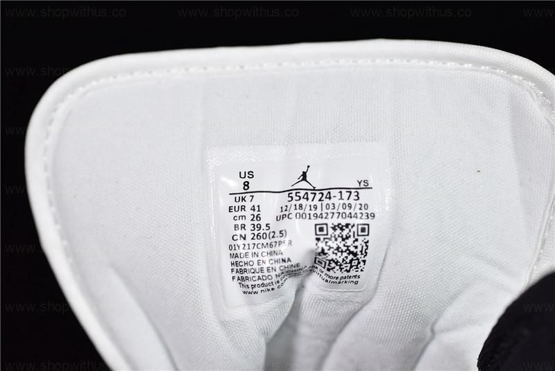 Air Jordan 1 AJ1 Mid – Chicago