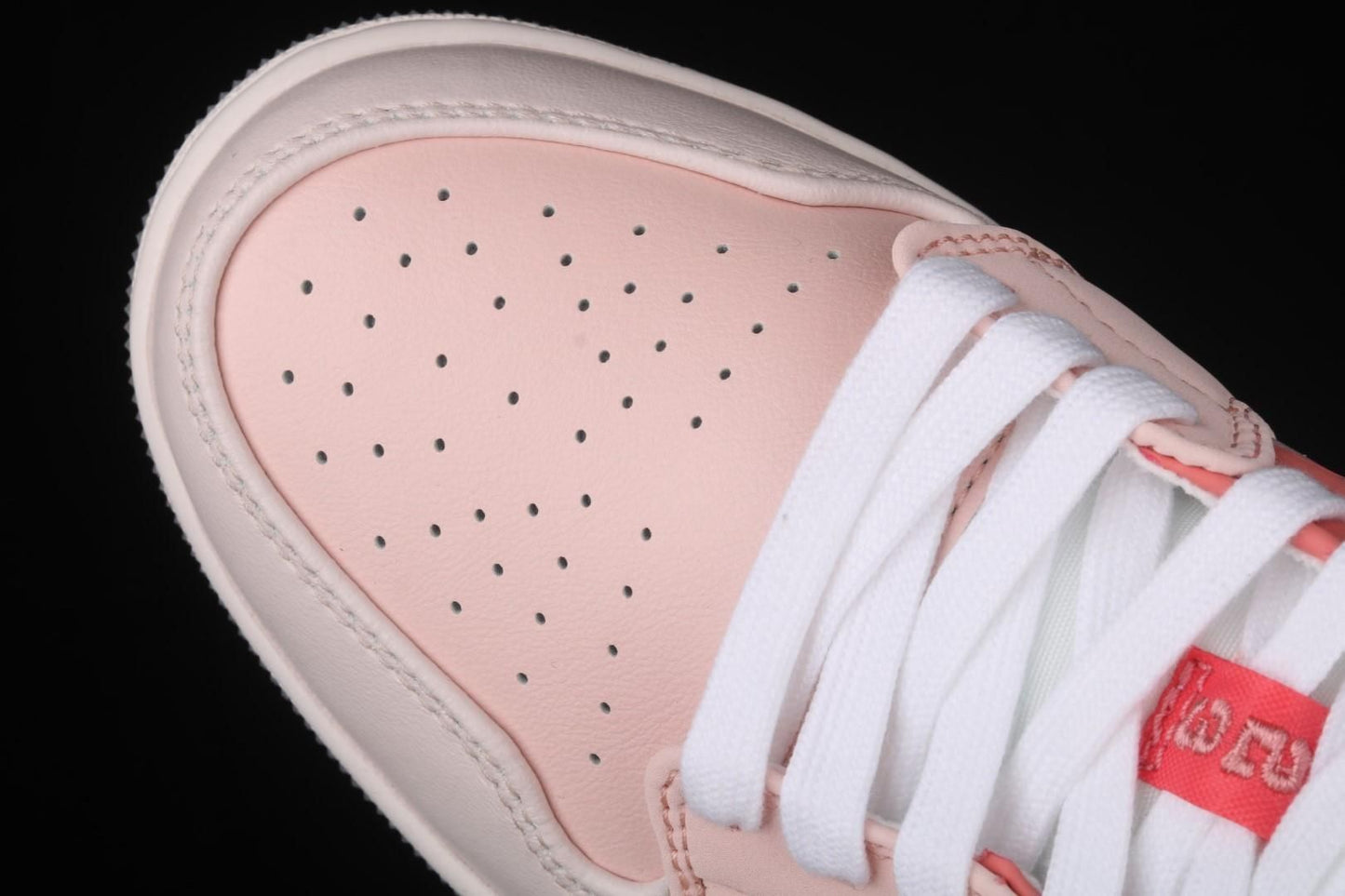 Air Jordan 1 AJ1 Low SE – Mighty Swooshers Pink