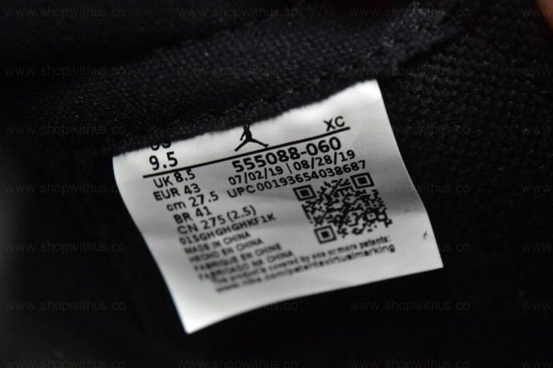 Air Jordan 1 AJ1 Retro High OG - Black Satin