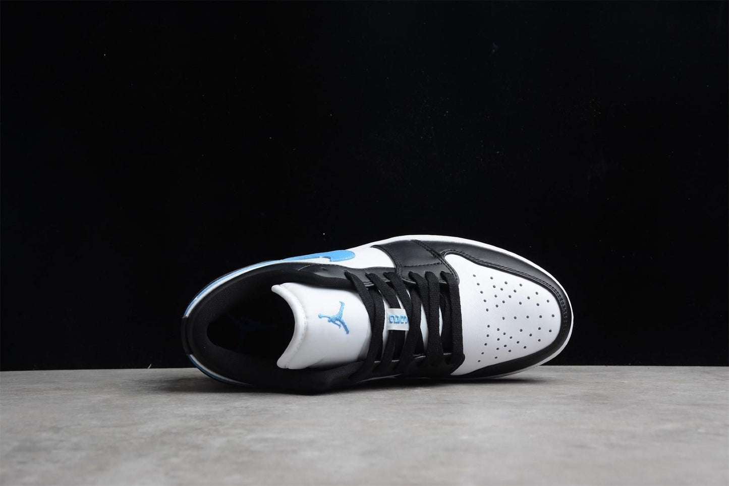 Air Jordan 1 AJ1 Low Black/University Blue