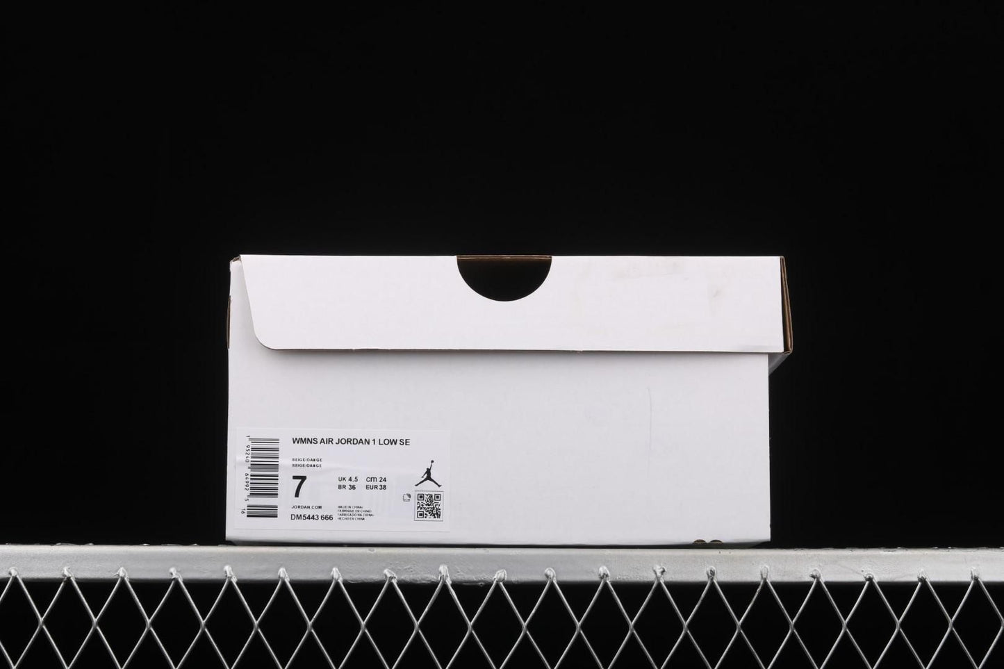 Air Jordan 1 AJ1 Low SE – Mighty Swooshers Pink