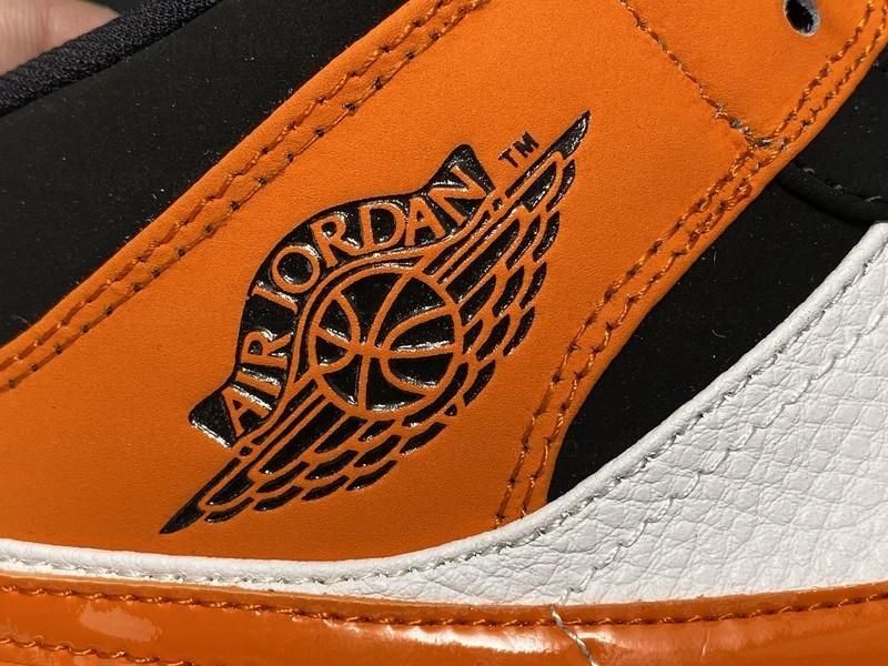 Unisex Air Jordan 1 AJ1 Mid – Shattered Backboard
