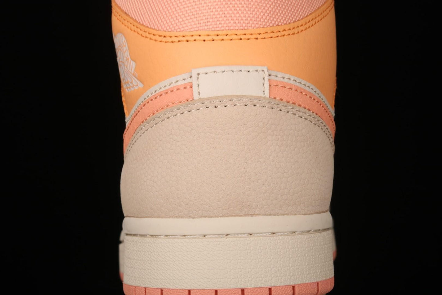 Air Jordan 1 AJ1 Mid – Apricot Orange