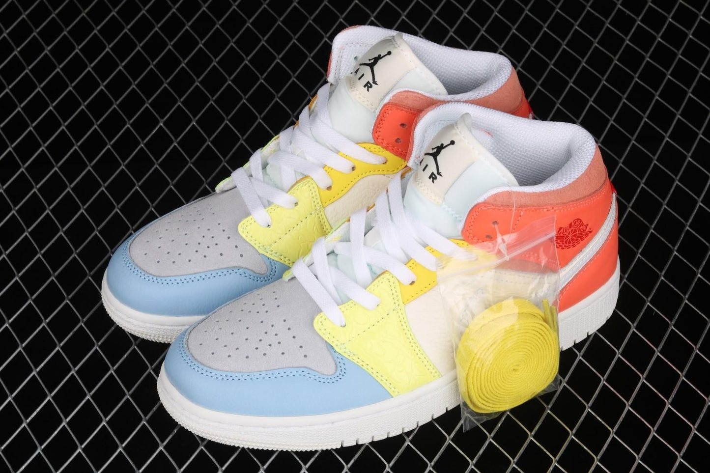 Air Jordan 1 AJ1 Mid – To My First Coach