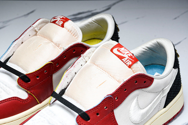 Trophy Room x Air Jordan 1 AJ1 Retro Low Rookie Card - Home