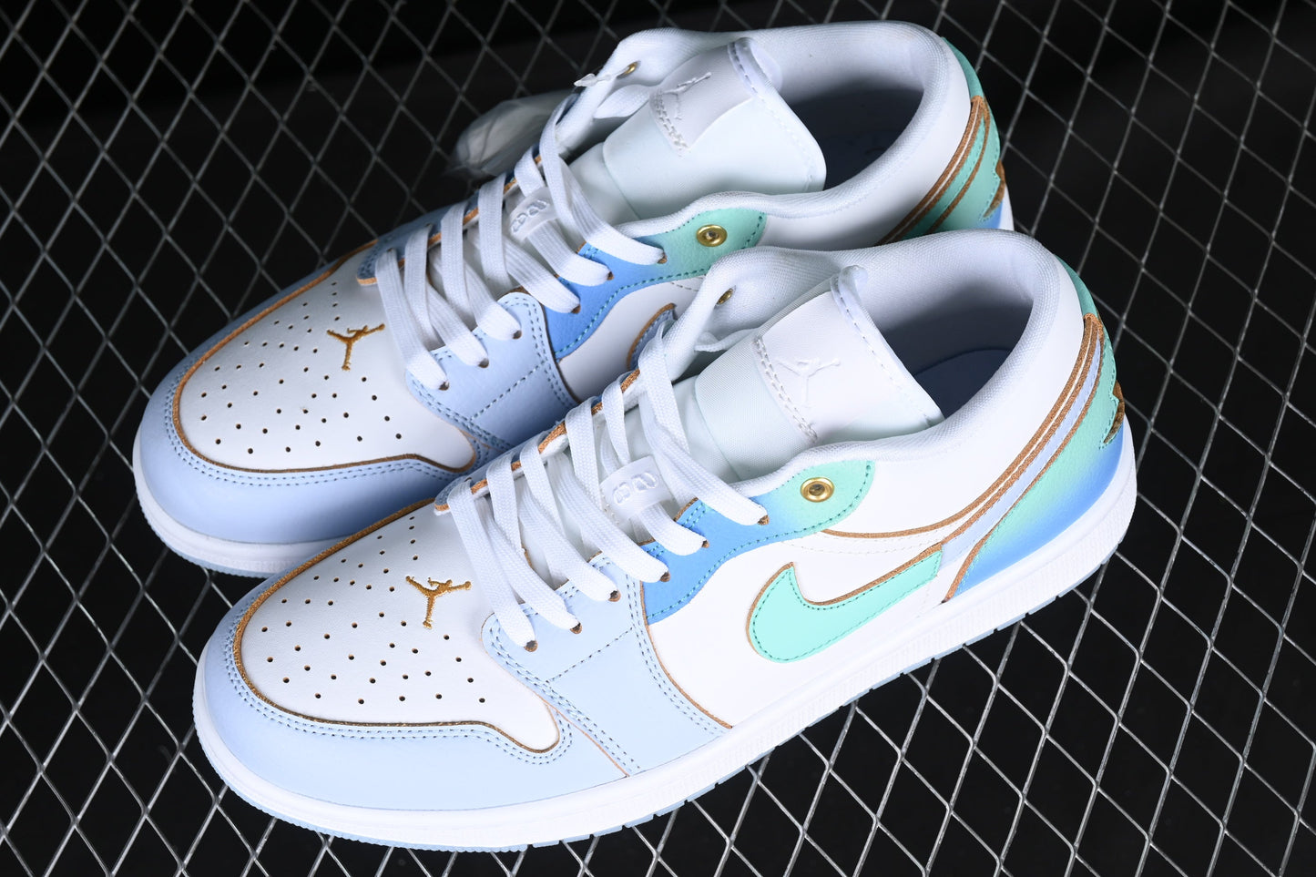 Air Jordan 1 AJ1 Low – Emerald Rise