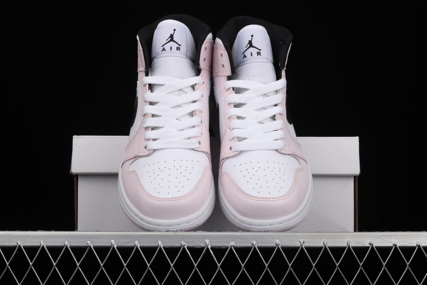 Unisex Air Jordan 1 AJ1 Mid – Barely Rose