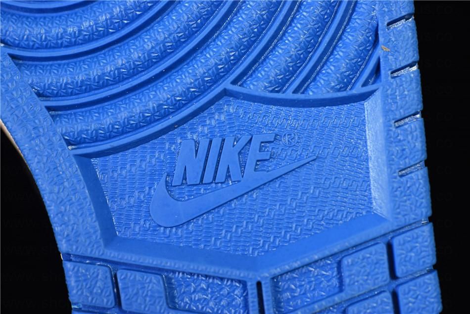 Air Jordan 1 AJ1 Low x Travis Scott – Fragment Design