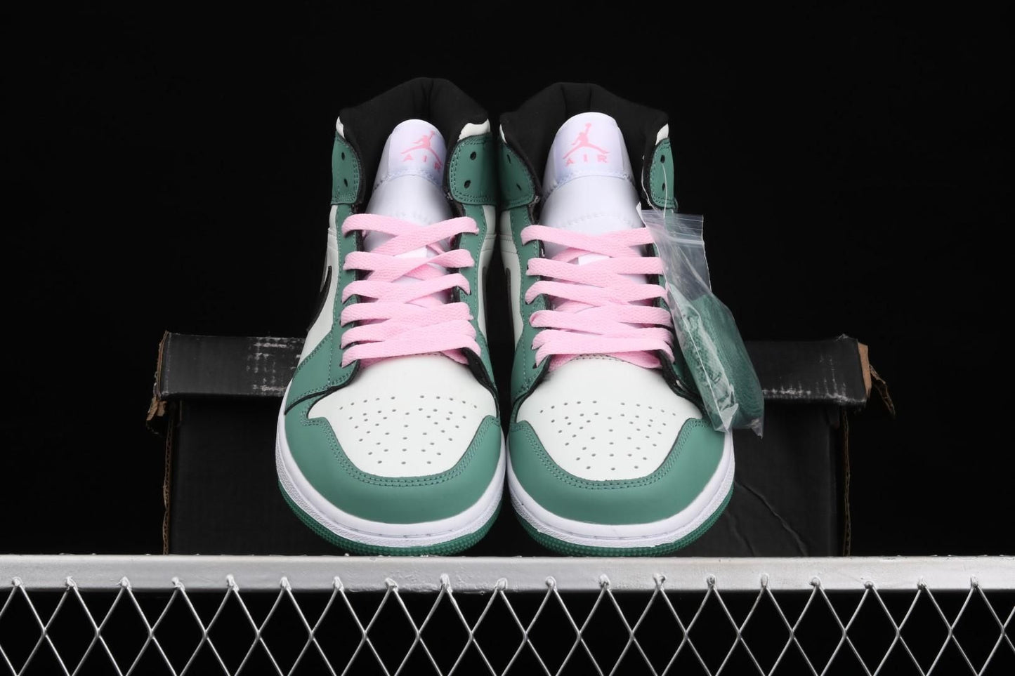 Air Jordan 1 AJ1 Mid – Dutch Green