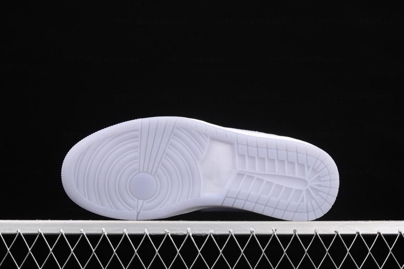 Air Jordan 1 AJ1 Mid – Wolf Grey