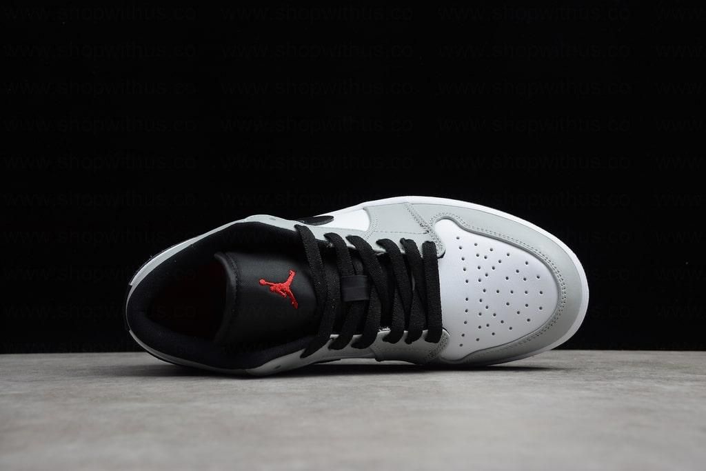 Air Jordan 1 AJ1 Low – Light Smoke Grey