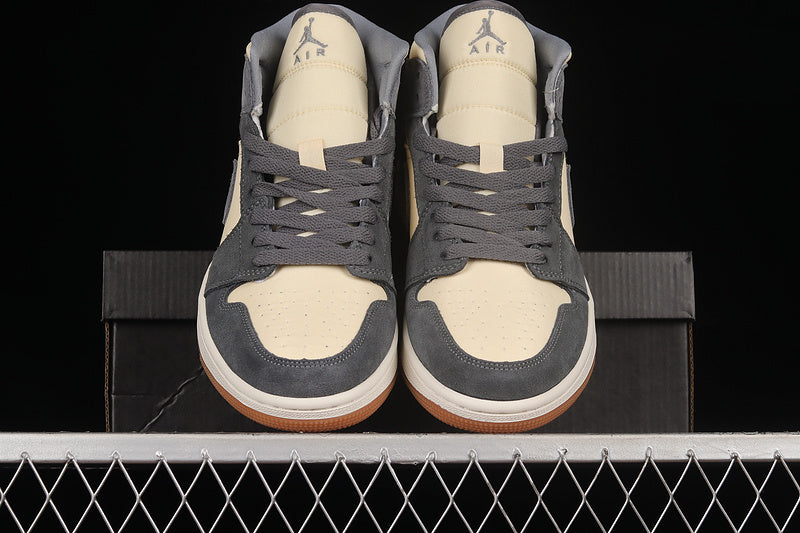 Air Jordan 1 AJ1 Mid – Coconut Milk