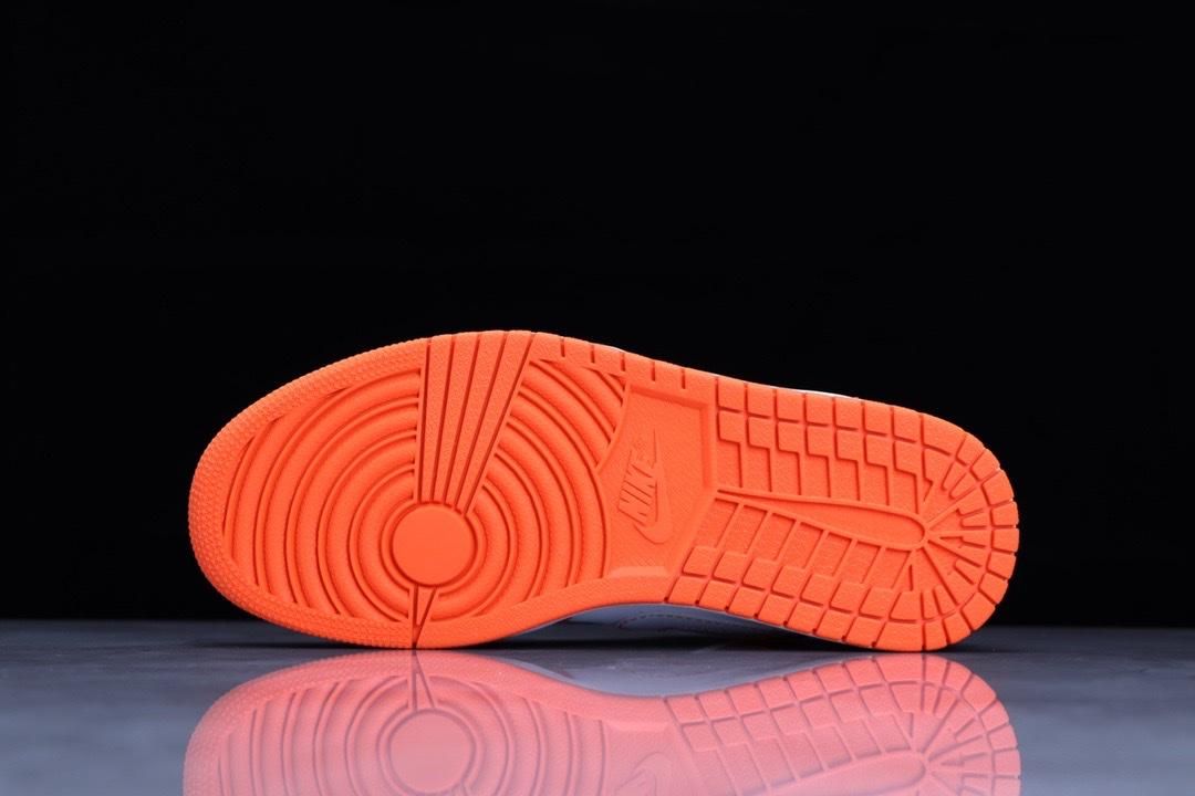 Air Jordan 1 AJ1 Mid – Metallic Orange