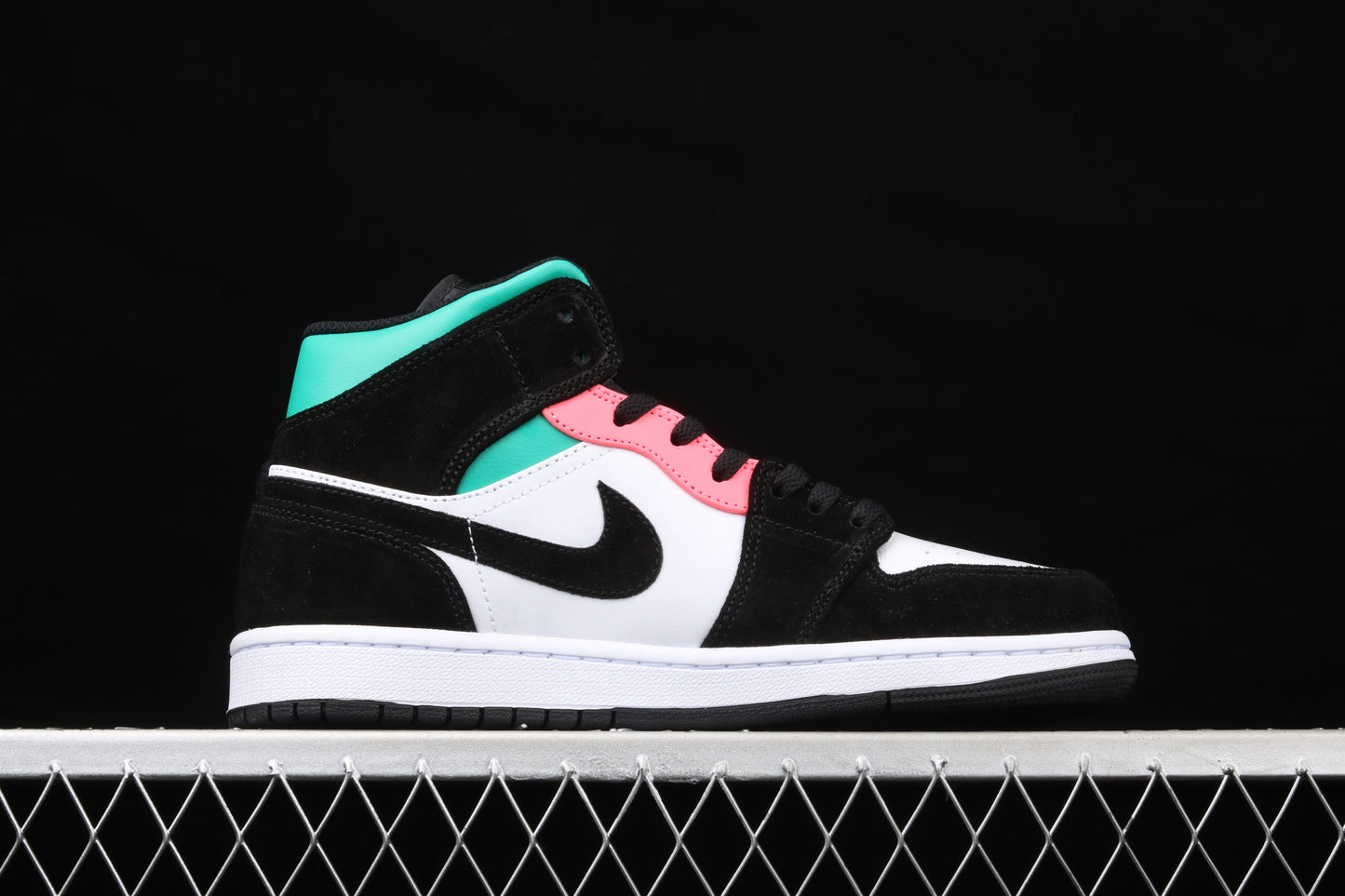 Air Jordan 1 AJ1 Mid – South Beach