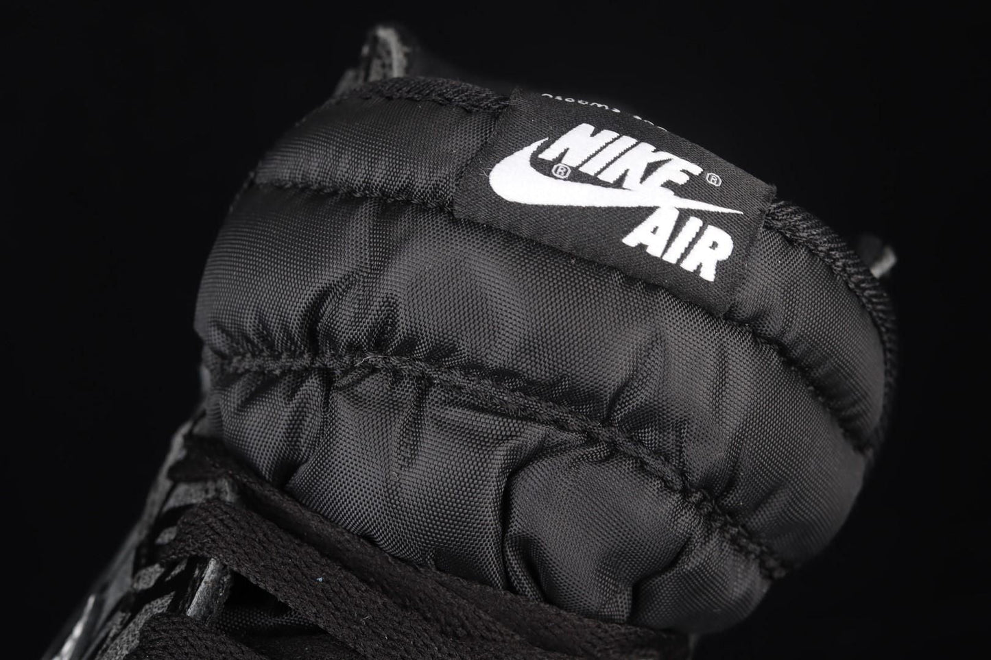 Air Jordan 1 AJ1 Retro High - Rebellionaire