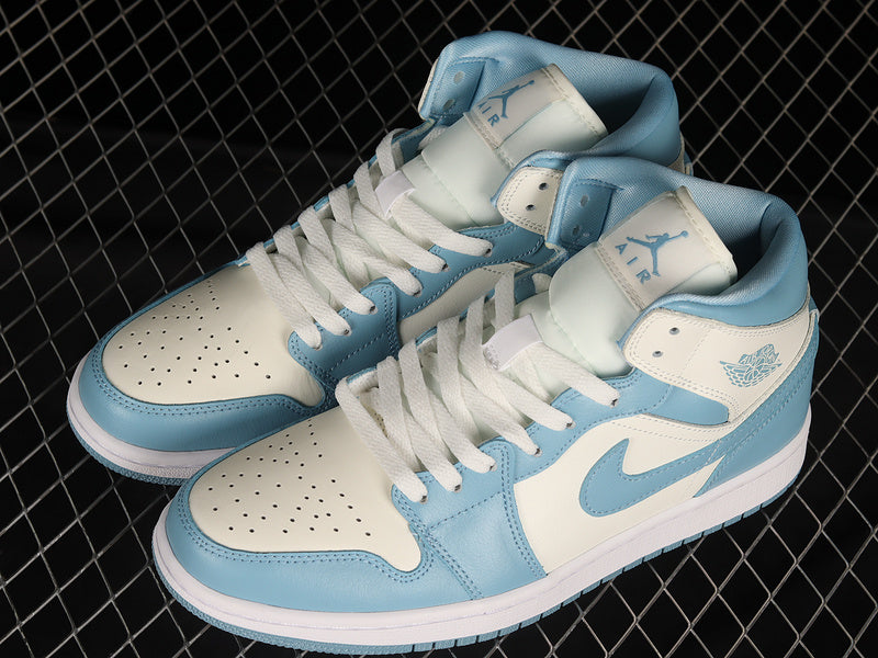 Air Jordan 1 AJ1 Mid – UNC