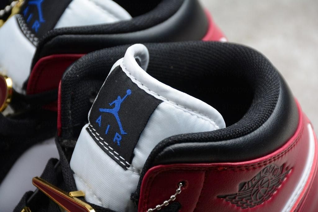 Air Jordan 1 AJ1 Mid – Black Dark Beetroot