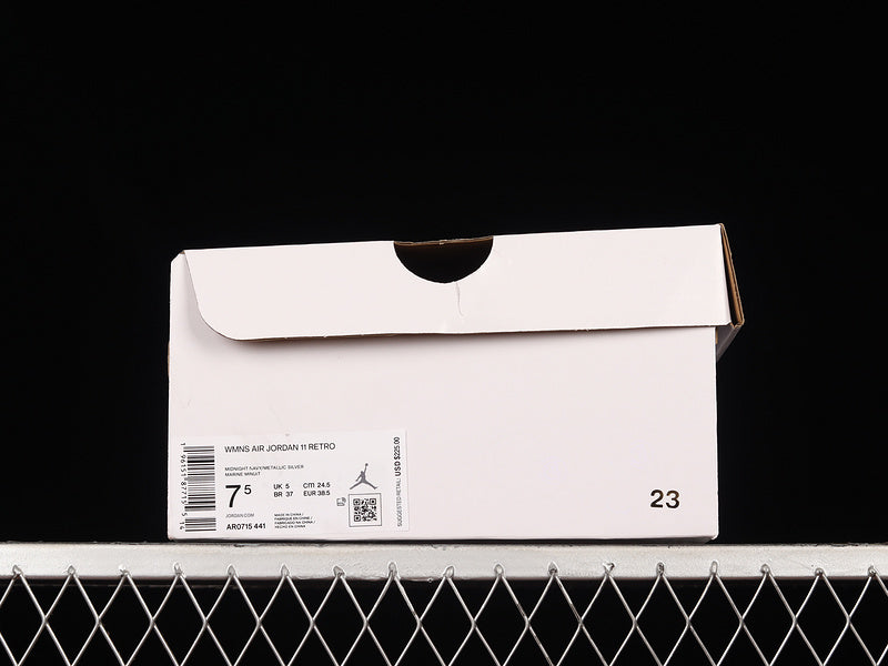 Air Jordan 11 AJ11 Retro – Midnight Navy