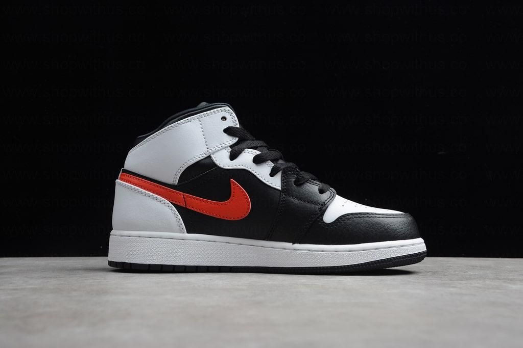 Air Jordan 1 AJ1 Mid – Chile Red