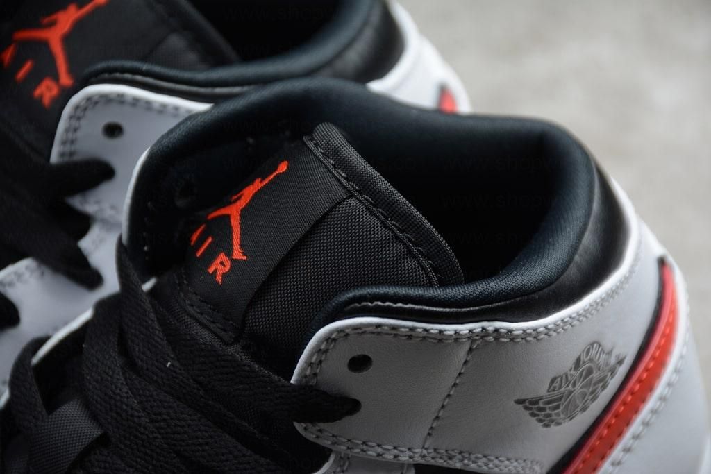 Air Jordan 1 AJ1 Mid – Chile Red